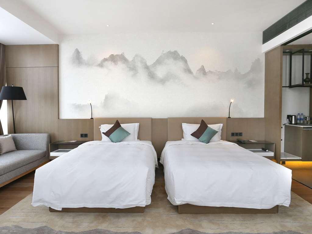 Novotel Deqing Pokój zdjęcie